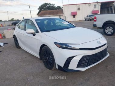 Toyota Camry  2025 