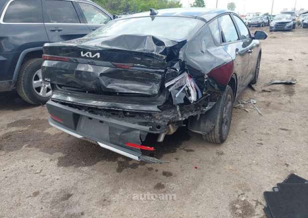 Kia K4