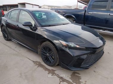 Toyota Camry  2025 