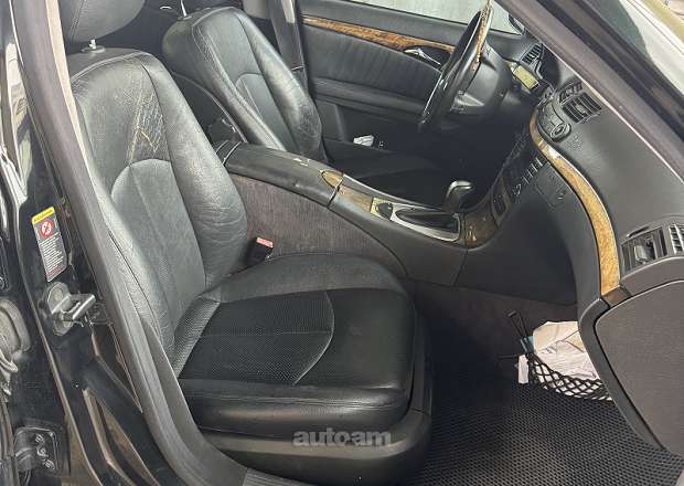Mercedes-Benz E 320 2003 — photo 8