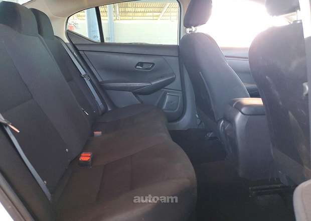 Nissan Sentra