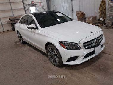 Mercedes-Benz C 300  2021 