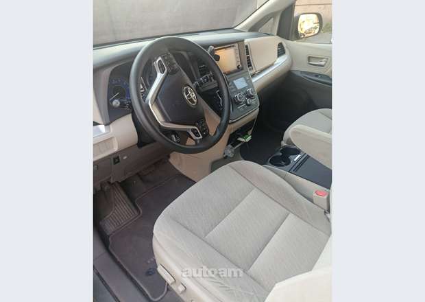 Toyota Sienna 2020 — լուսանկար 3