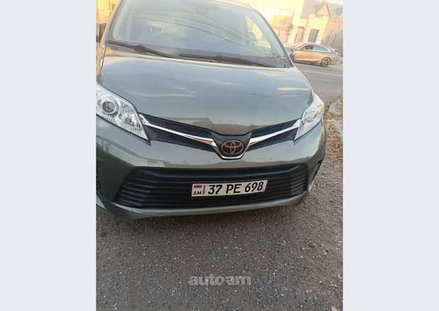 Toyota Sienna 2020 — լուսանկար 1