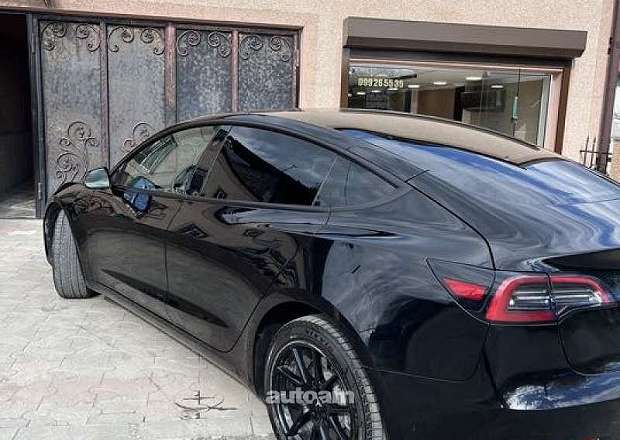 Tesla Model 3 2023 — լուսանկար 6