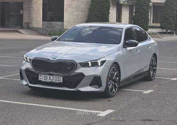 BMW i5 2024 — фото 2