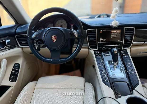 Porsche Panamera 2010 — լուսանկար 6