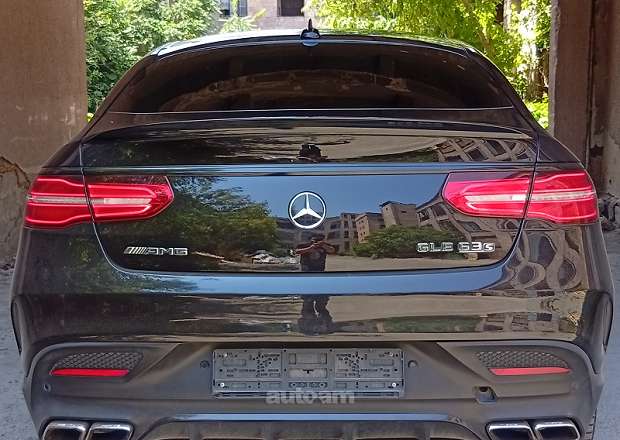 Mercedes-Benz GLE 63 S Coupe 2017 — լուսանկար 5