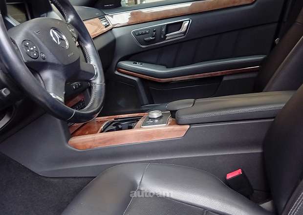 Mercedes-Benz E 350 2011 — photo 7