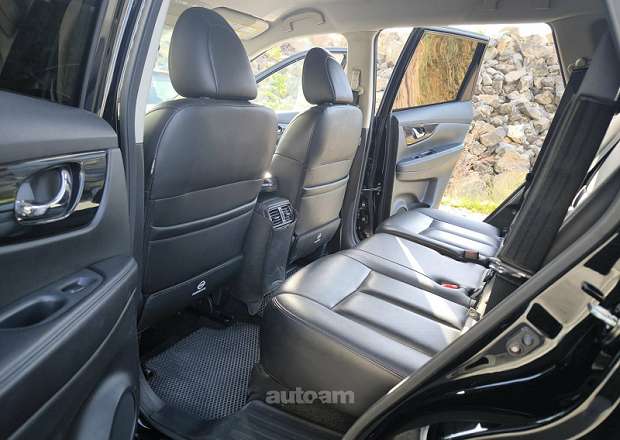 Nissan Rogue