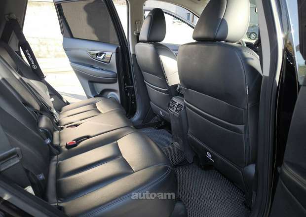 Nissan Rogue