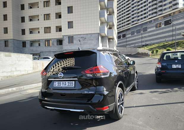 Nissan Rogue