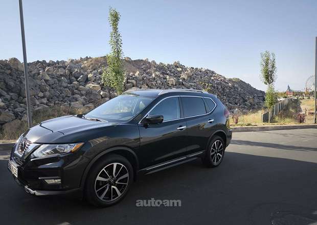 Nissan Rogue