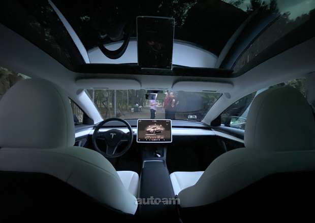 Tesla Model 3 2023 — լուսանկար 8
