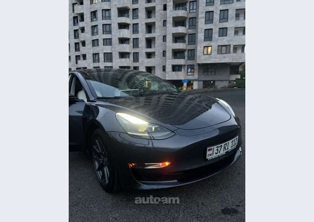 Tesla Model 3 2023 — լուսանկար 1