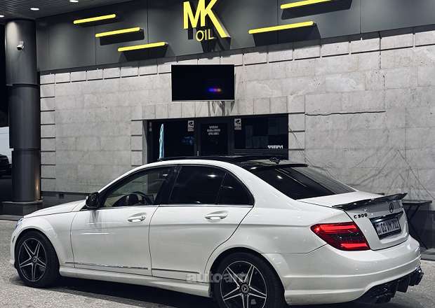 Mercedes-Benz 300 2008 — լուսանկար 5