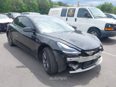 Tesla Model 3  2021 