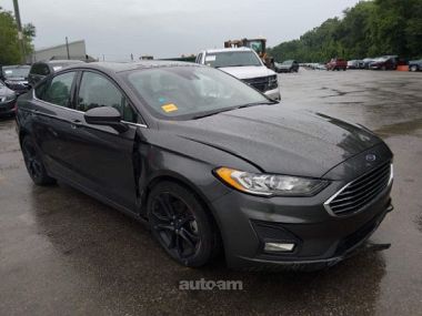 Ford Fusion  2020 