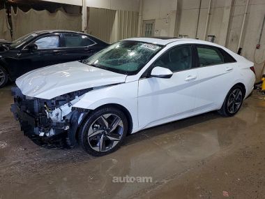 Hyundai Elantra  2020 