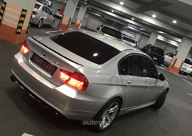 BMW 328 2009 — photo 11