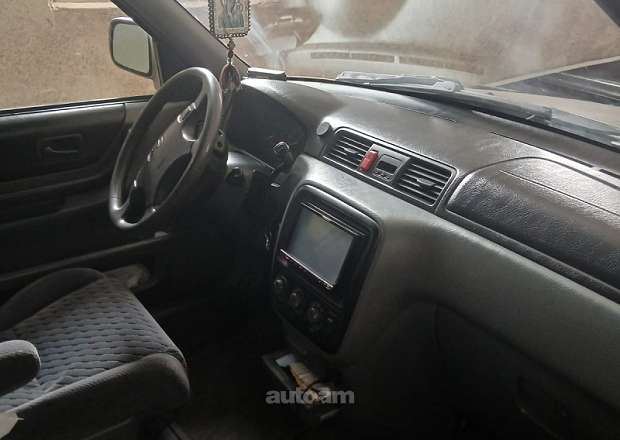 Honda CR-V 1999 — լուսանկար 3