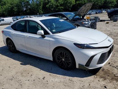 Toyota Camry  2025 
