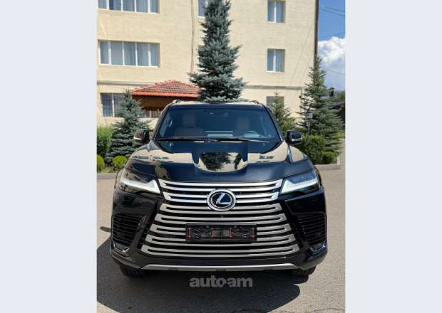 Lexus LX 600
