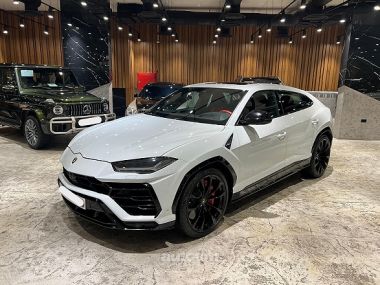 Lamborghini Urus  2020 