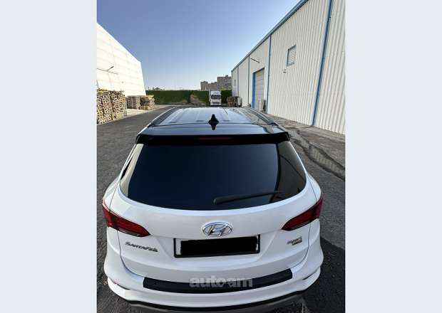 Hyundai Santa Fe 2016 — photo 4