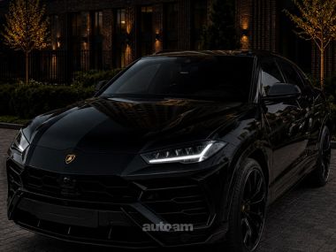 Lamborghini Urus  2023 