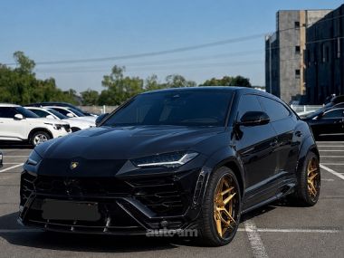 Lamborghini Urus  2020 