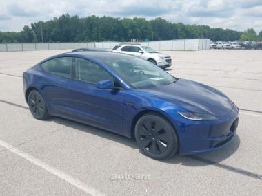 Tesla Model S  2024 