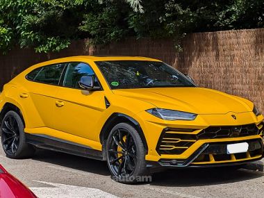 Lamborghini Urus  2020 