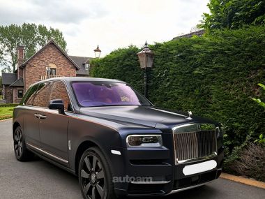 Rolls Royce Cullinan  2020 