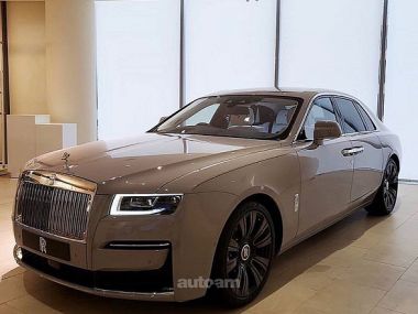 Rolls Royce Ghost  2021 