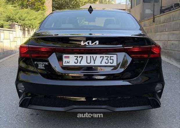 Kia Forte 2023 — լուսանկար 4
