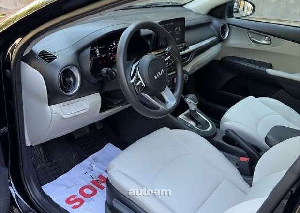 Kia Forte 2023 — լուսանկար 8