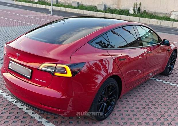 Tesla Model 3 2021 — photo 3