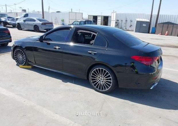 Mercedes-Benz C 300