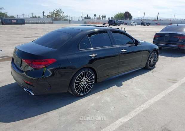 Mercedes-Benz C 300