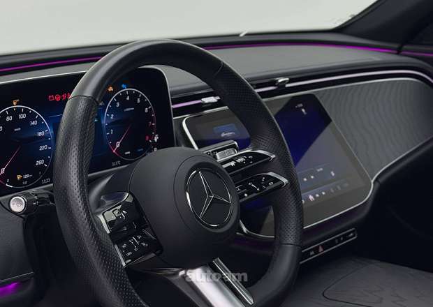 Mercedes-Benz E 200