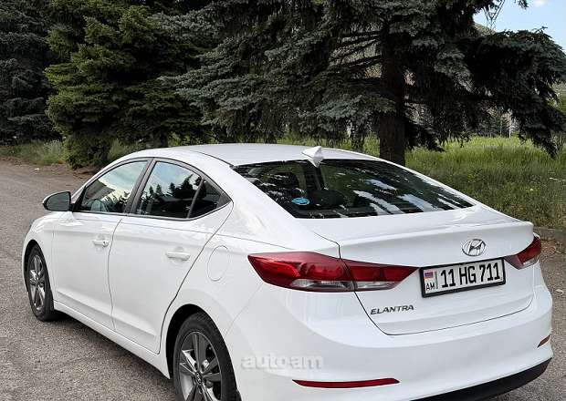 Hyundai Elantra 2018 — фото 6