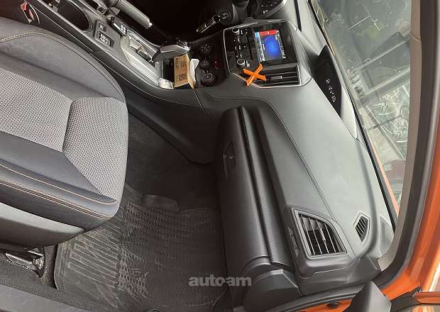 Subaru XV Crosstrek 2019 — լուսանկար 3