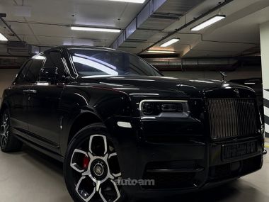 Rolls Royce Cullinan  2019 