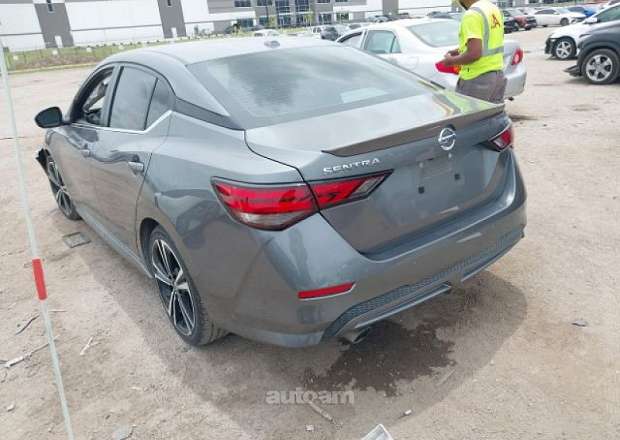 Nissan Sentra