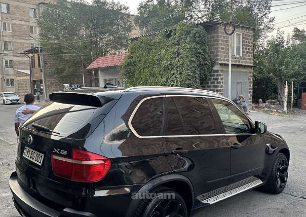 BMW X5 2008 — photo 2