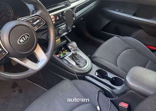 Kia Forte 2019 — photo 6
