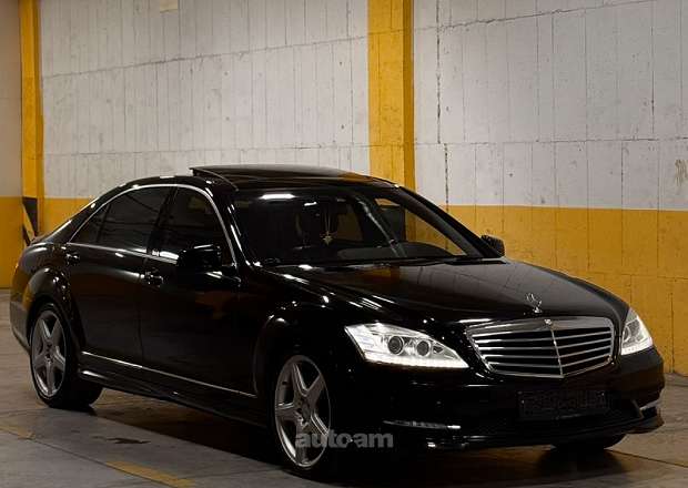 Mercedes-Benz S 500
