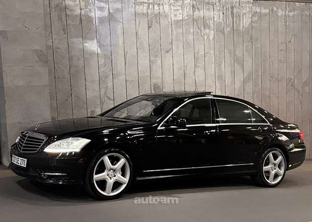 Mercedes-Benz S 500
