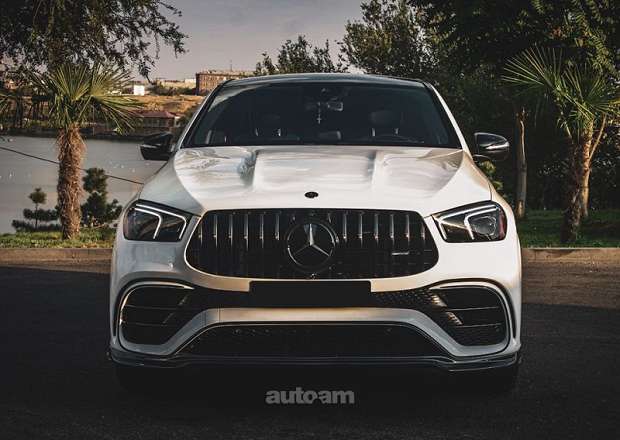 Mercedes-Benz GLE 63 S Coupe 2022 — photo 3